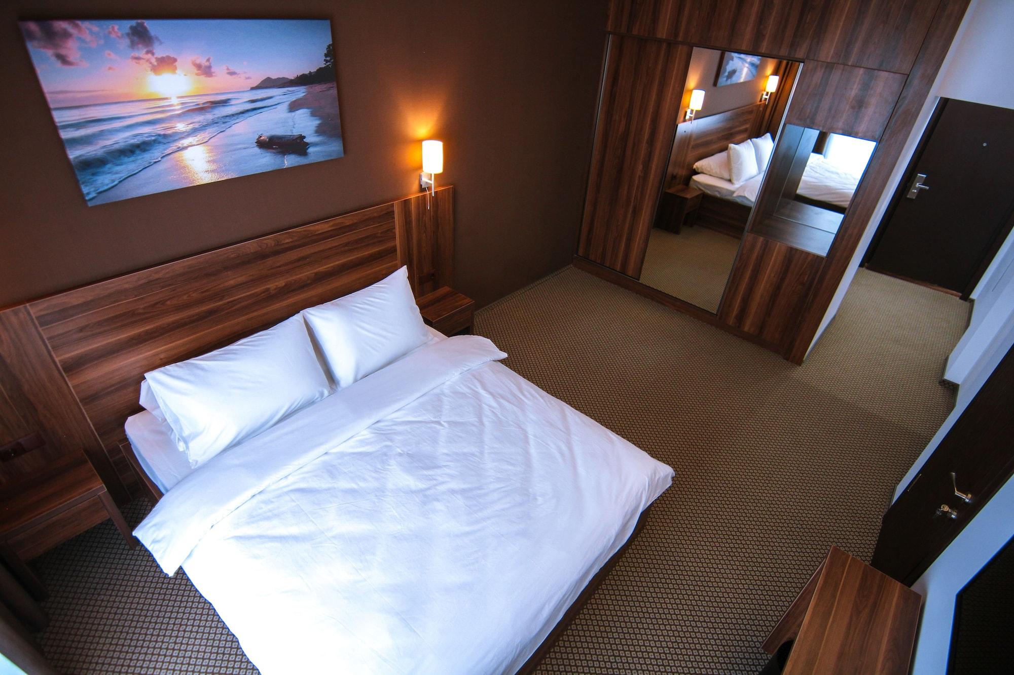 Sky Inn บาทูมิ ภายนอก รูปภาพ