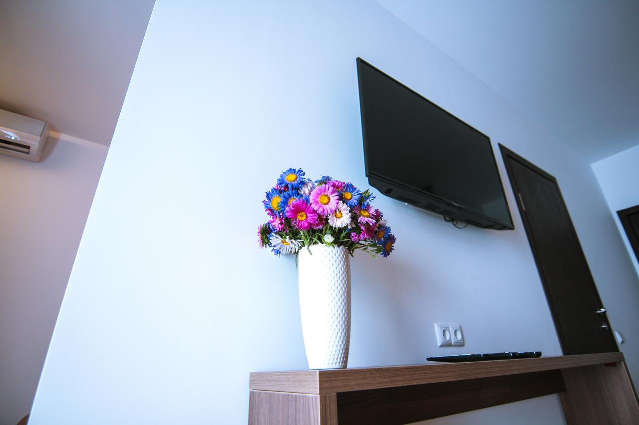 Sky Inn บาทูมิ ภายนอก รูปภาพ
