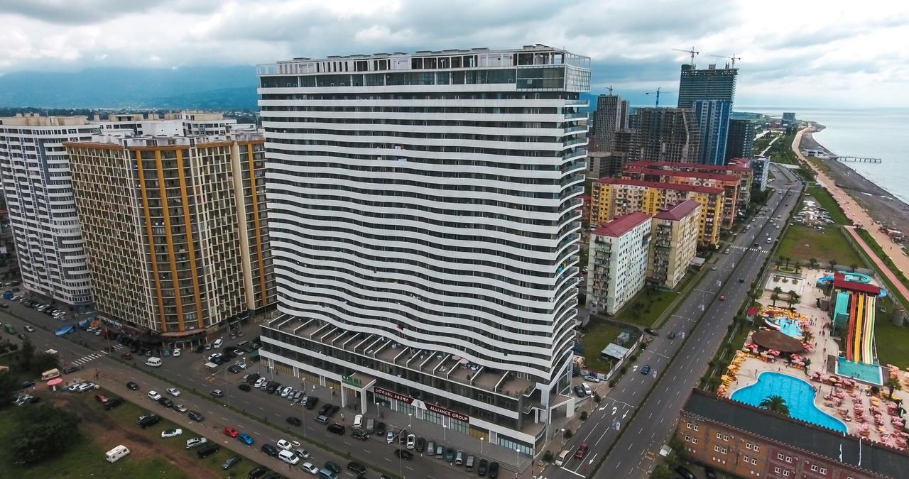Sky Inn บาทูมิ ภายนอก รูปภาพ