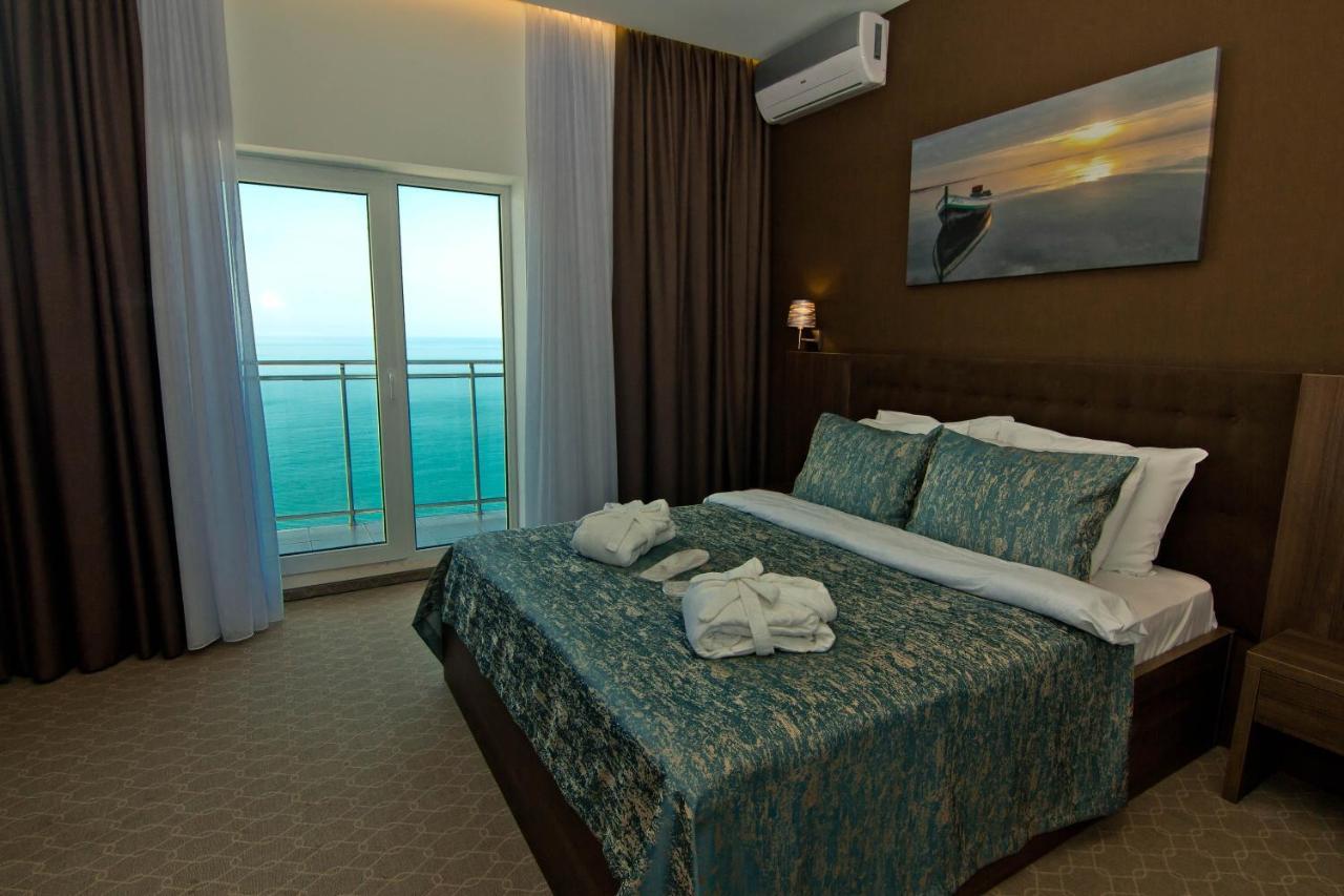 Sky Inn บาทูมิ ภายนอก รูปภาพ